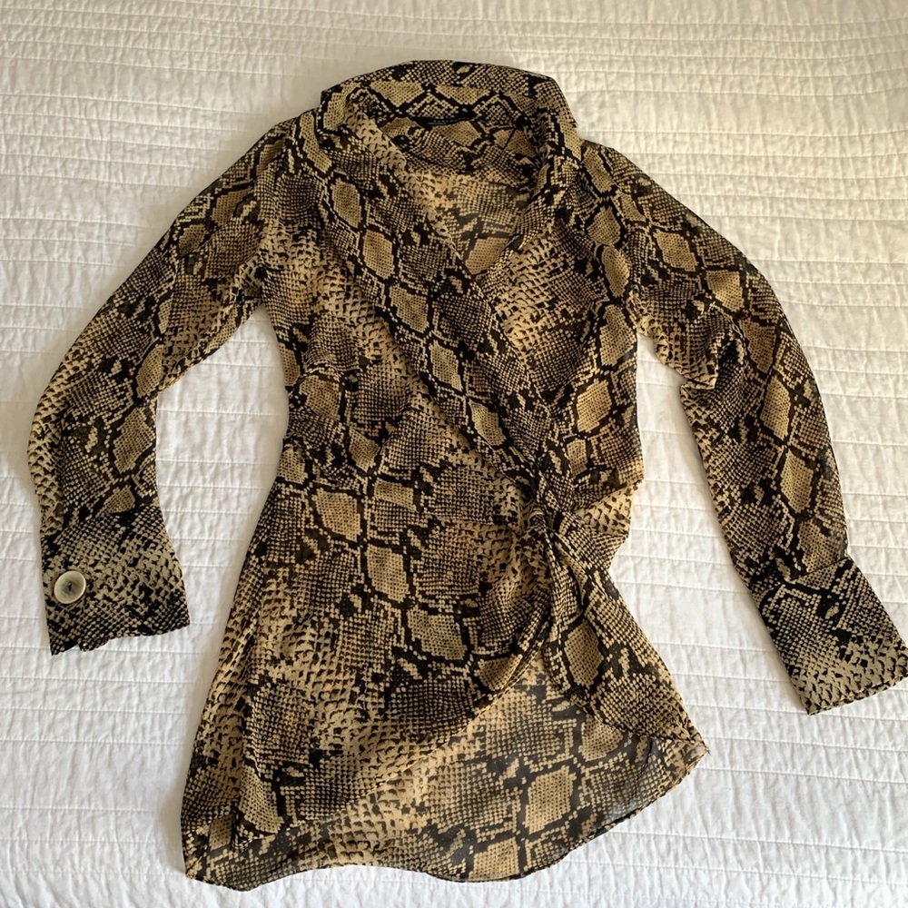 Zara women’s blouse Size XS